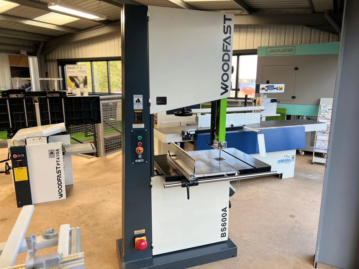 Woodfast BS600A (24") 5.5hp 415v 3 phase heavy duty Bandsaw