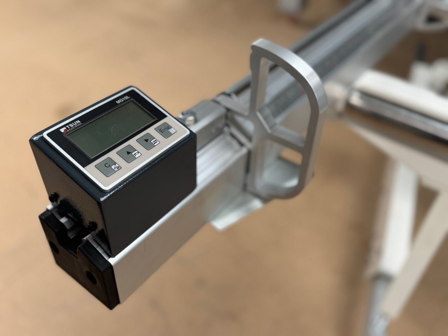 Woodfast PS400B Heavy duty 400mm 7.5HP 3.2m Sliding Table panel saw