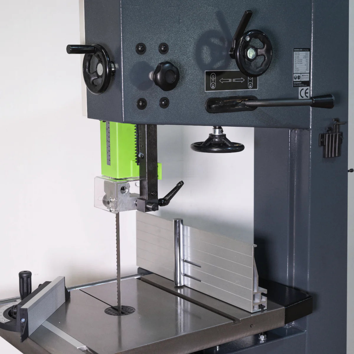 Woodfast 450mm (18") Electronic Variable Speed Wood / Metal Bandsaw 2.5HP 240V BS450A-EVS