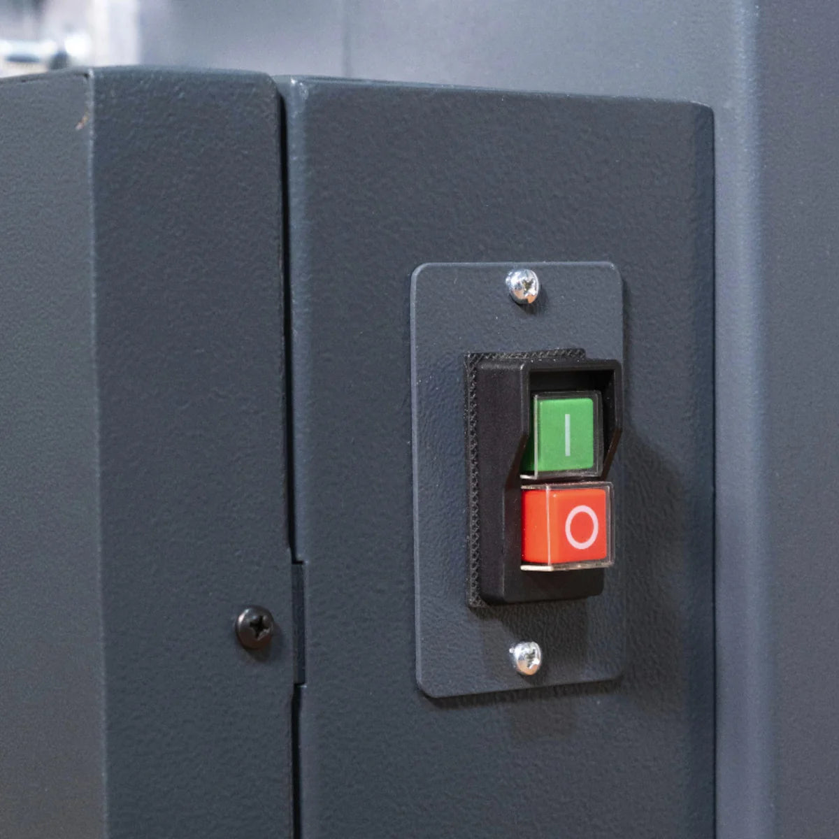 Woodfast 450mm (18") Electronic Variable Speed Wood / Metal Bandsaw 2.5HP 240V BS450A-EVS