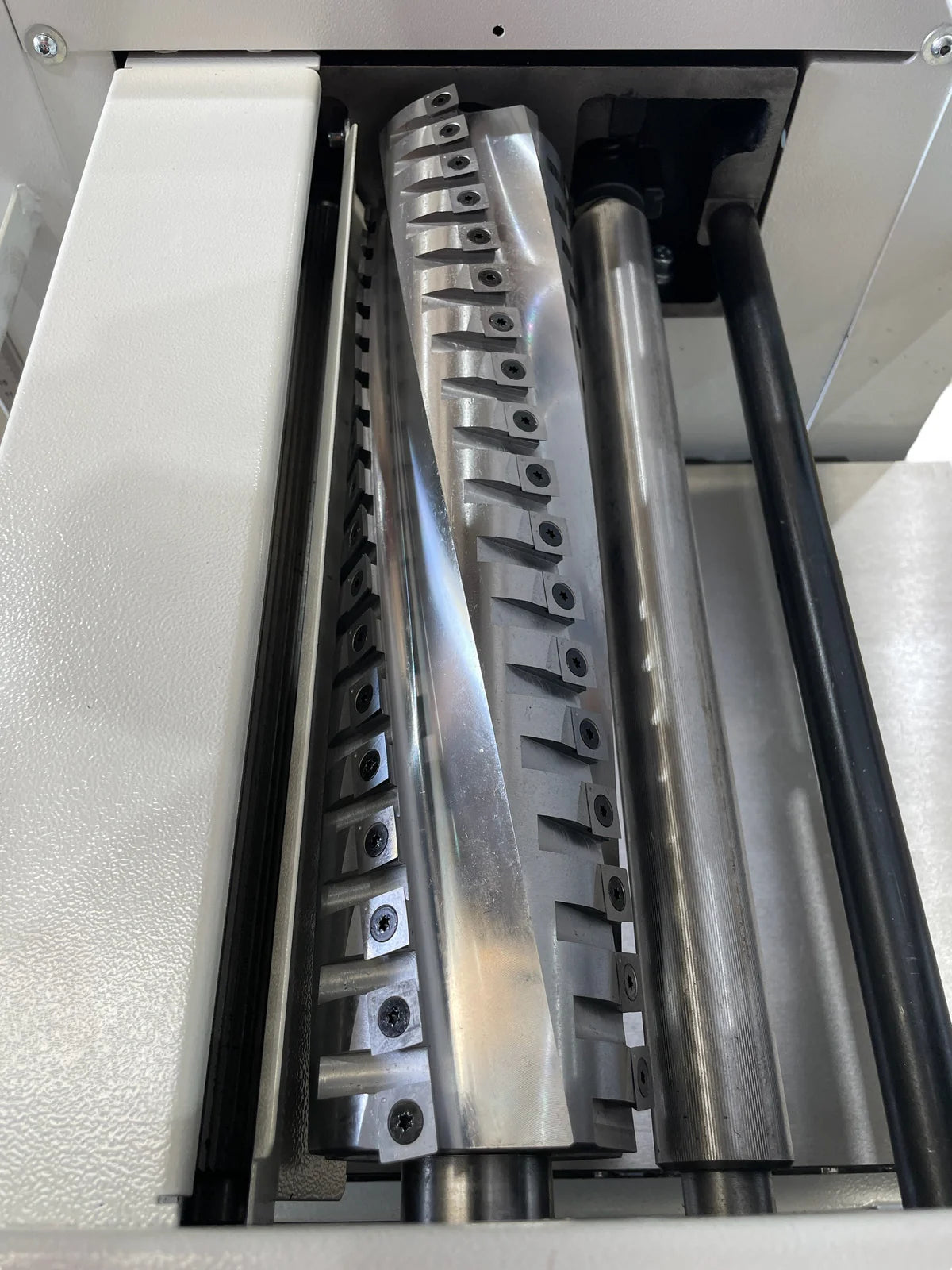 Woodfast TH410A 400mm (16") Thicknesser with Spiral Head Cutter Block