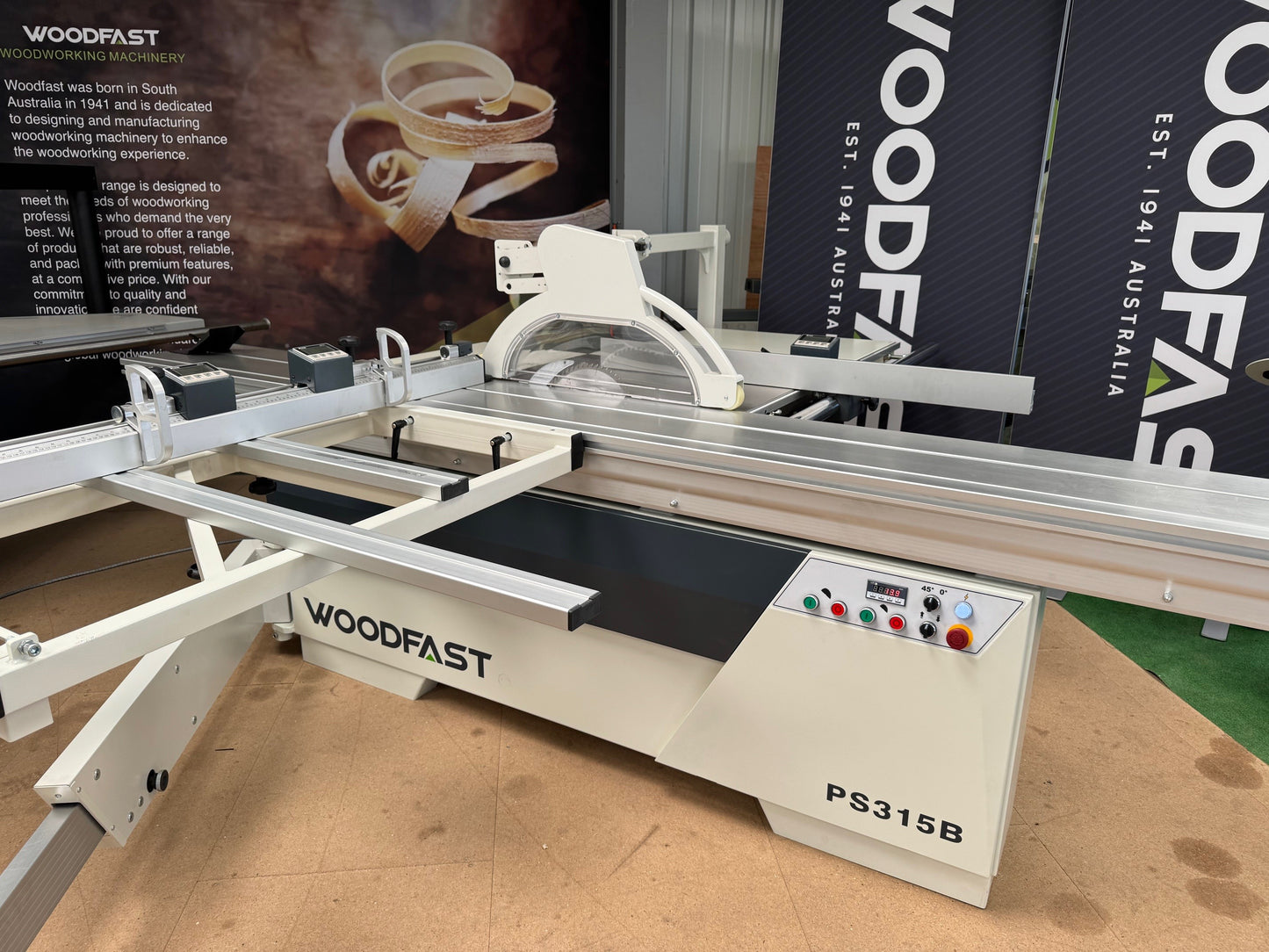 Woodfast PS315B 315mm (12") 5.5HP 3.2m Sliding Table Panel Saw 400V  DIGITAL