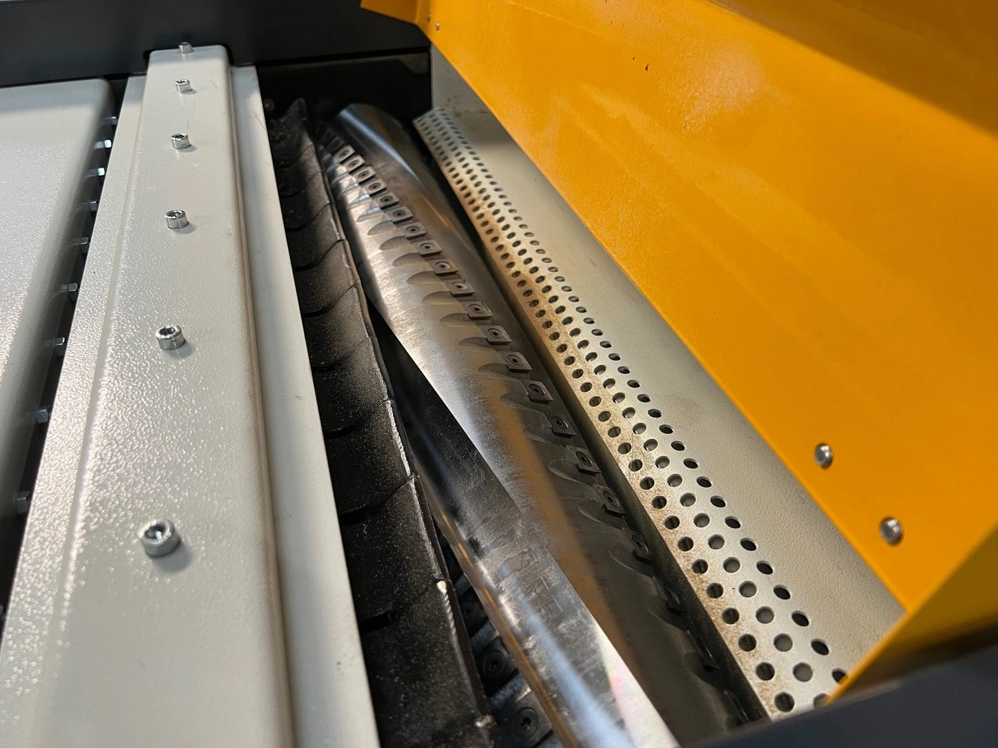 Woodfast TH630A Thickness Planer with spiral head block