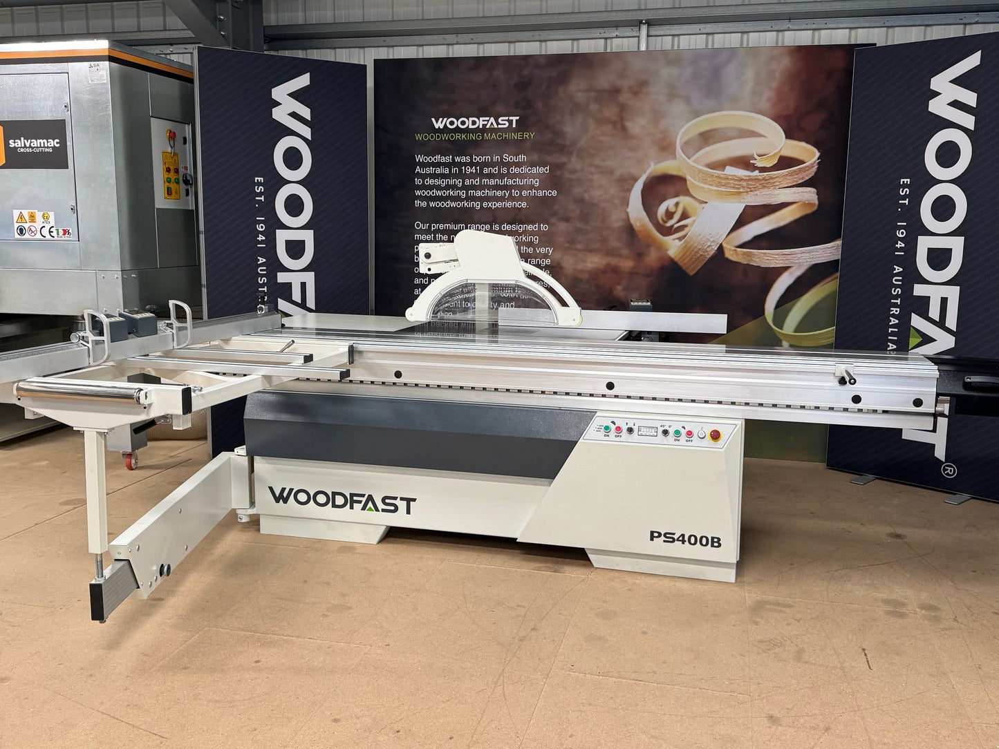 Woodfast PS400B Heavy duty 400mm 7.5HP 3.2m Sliding Table panel saw