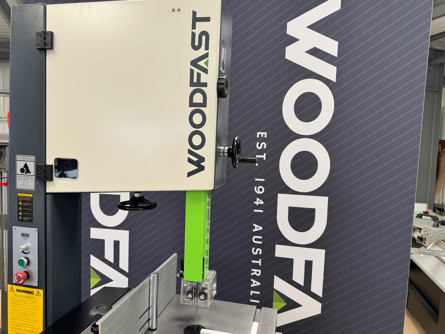 Woodfast 450mm (18") Electronic Variable Speed Wood / Metal Bandsaw 2.5HP 240V BS450A-EVS