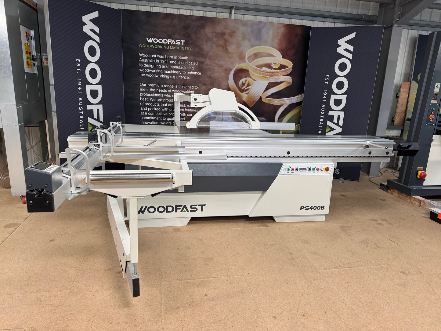 Woodfast PS400B Heavy duty 400mm 7.5HP 3.2m Sliding Table panel saw
