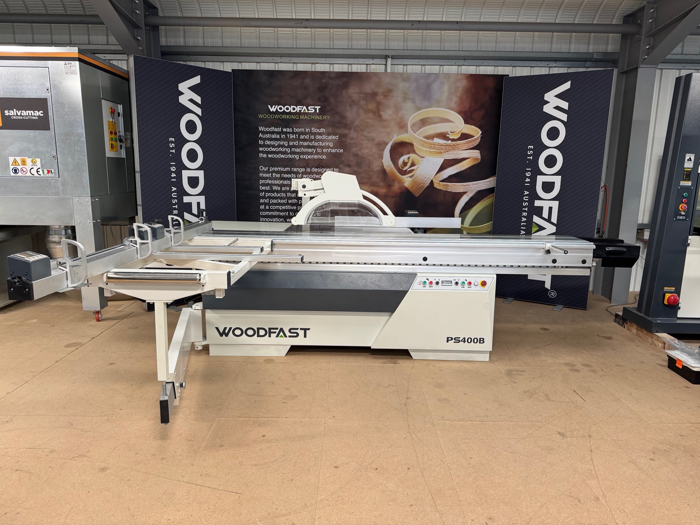 Woodfast PS400B Heavy duty 400mm 7.5HP 3.2m Sliding Table panel saw