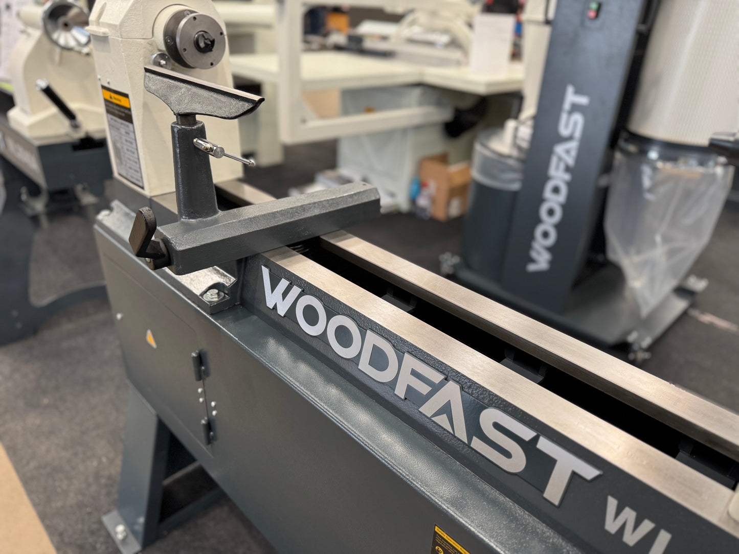 Woodfast WL520A - Heavy Duty Variable Speed Wood turning Lathe