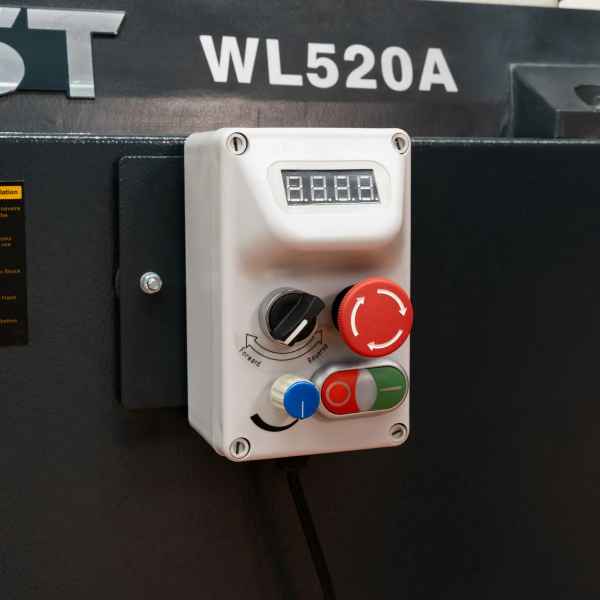WL520A - Heavy Duty Variable Speed Wood turning Lathe